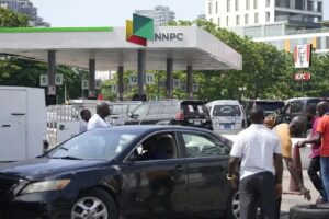 High fuel prices, shortages anger Nigerians